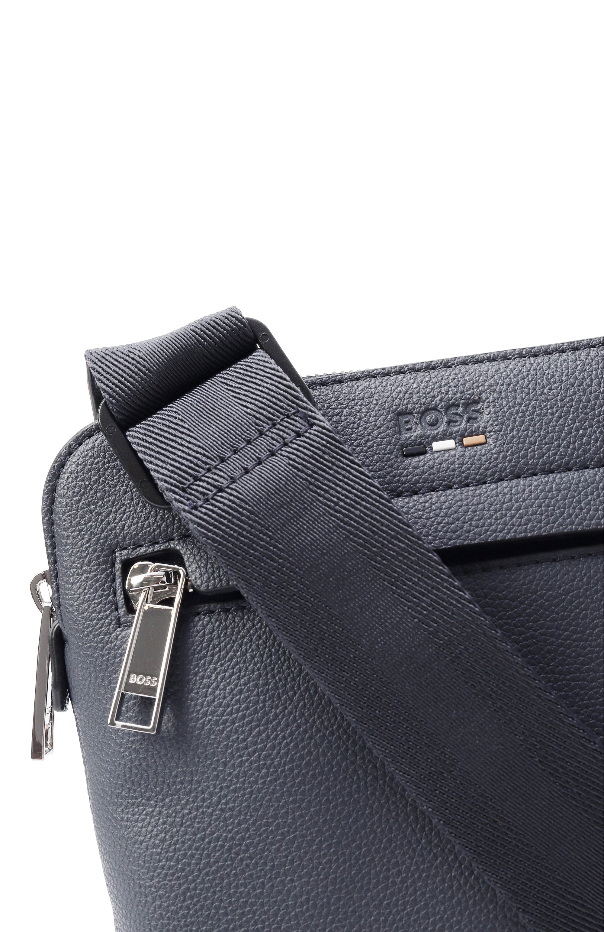 Сумка ray BOSS синего цвета по цене 14850 руб., арт. 50536477, фото 3 Сумка ray BOSS, арт. 50536477, фото 3