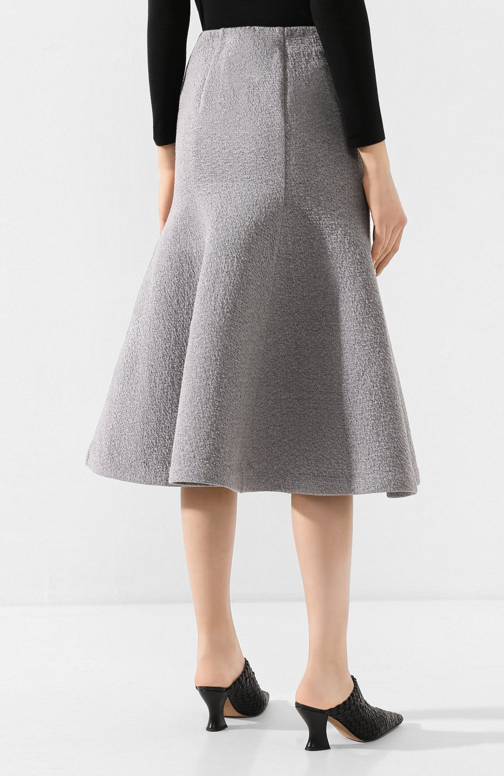 Хлопковая юбка VIKA GAZINSKAYA серого цвета по цене 54910 руб., арт. FW19-1820, фото 4 Хлопковая юбка VIKA GAZINSKAYA, арт. FW19-1820, фото 4