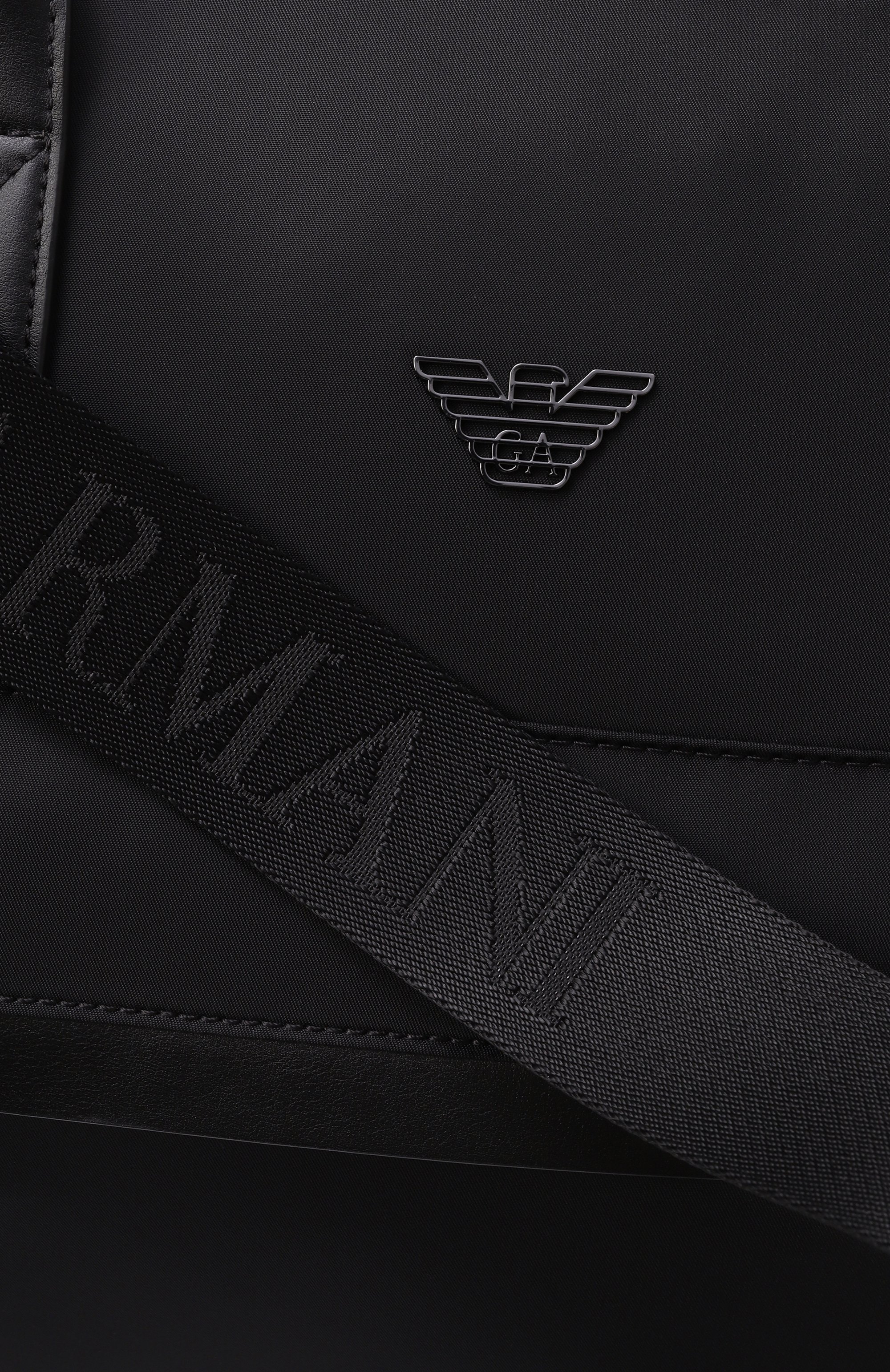 Сумка EMPORIO ARMANI черного цвета по цене 54400 руб., арт. EM001794/AF13454, фото 3 Сумка EMPORIO ARMANI, арт. EM001794/AF13454, фото 3