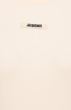 Женская хлопковый лонгслив JACQUEMUS кремового цвета, арт. 24E241JS155/2031 | Фото 6 (Длина (для топов): Стандартные; Рукава: Длинные; Материал внешний: Хлопок; Принт: Без принта; Стили: Кэжуэл; Женское Кросс-КТ: Лонгслив-одежда)