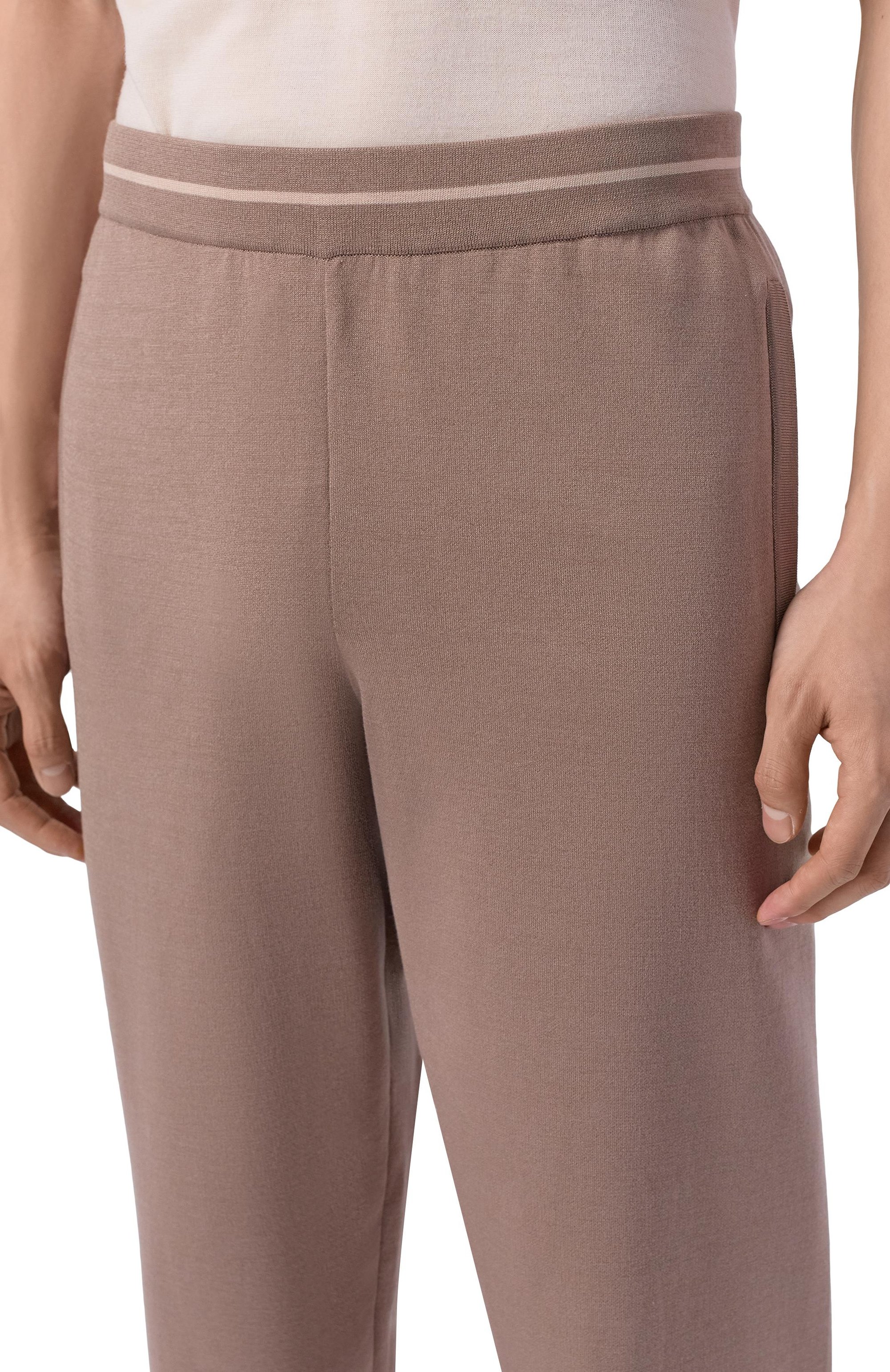 Джоггеры из хлопка и шелка MVST темно-бежевого цвета по цене 198000 руб., арт. M26.CSM.K421/M0142-C0TT0N/SILK, фото 5 Джоггеры из хлопка и шелка MVST, арт. M26.CSM.K421/M0142-C0TT0N/SILK, фото 5