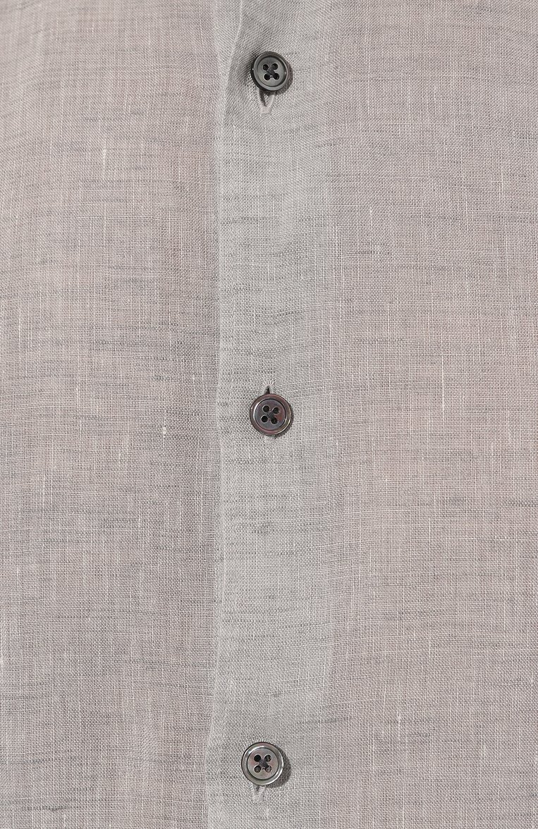 Мужская льняная рубашка ZEGNA светло-серого цвета, арт. UDX38A7/SRF5 | Фото 5 (Длина (для топов): Стандартные; Материал внешний: Лен; Рукава: Длинные; Принт: Однотонные; Манжеты: На пуговицах; Случай: Повседневный; Воротник: Кент; Стили: Кэжуэл; Автоматизация ТО: Проставлено; Автоматизация состава: Проставлено; Детали: Без декора)