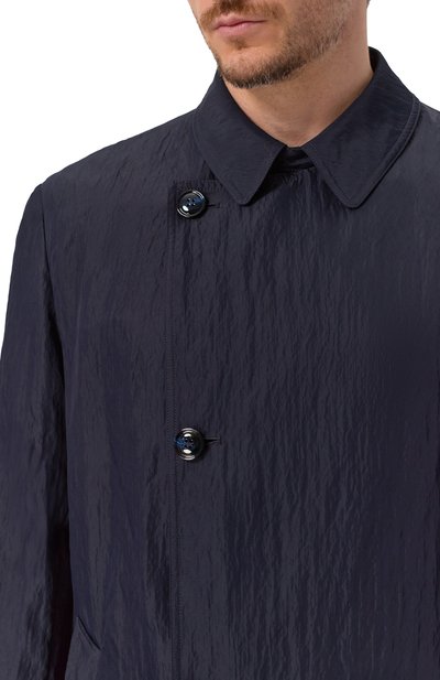 Плащ из вискозы GIORGIO ARMANI темно-синего цвета по цене 411000 руб., арт. GM003172/TE20289, фото 4 Плащ из вискозы GIORGIO ARMANI, арт. GM003172/TE20289, фото 4