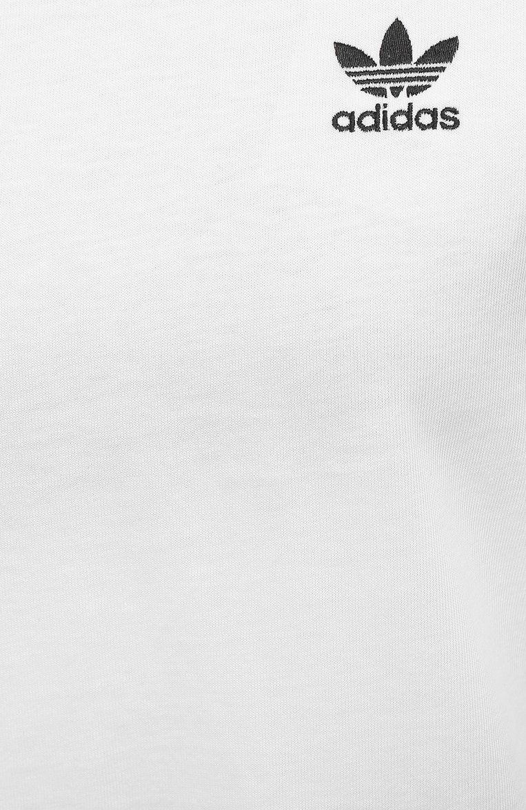 Женская белая хлопковая футболка ADIDAS ORIGINALS купить в  интернет-магазине ЦУМ, арт. GN2924