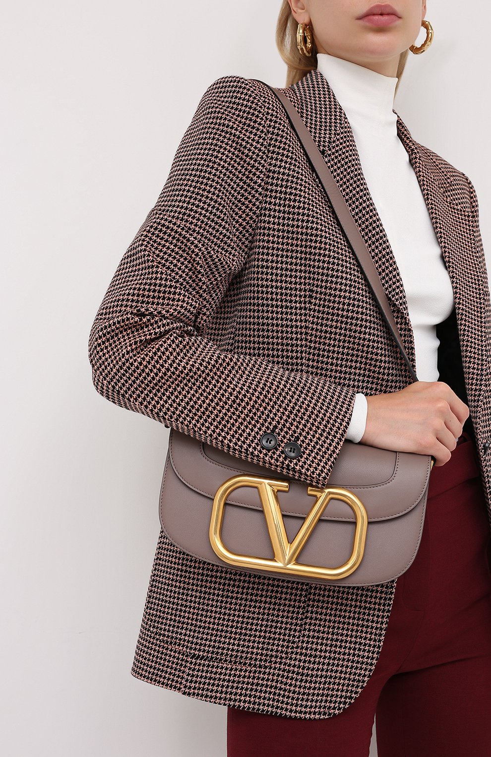 Сумка supervee VALENTINO темно-бежевого цвета по цене 241000 руб., арт. UW2B0G09/ZXL, фото 2 Сумка supervee VALENTINO, арт. UW2B0G09/ZXL, фото 2