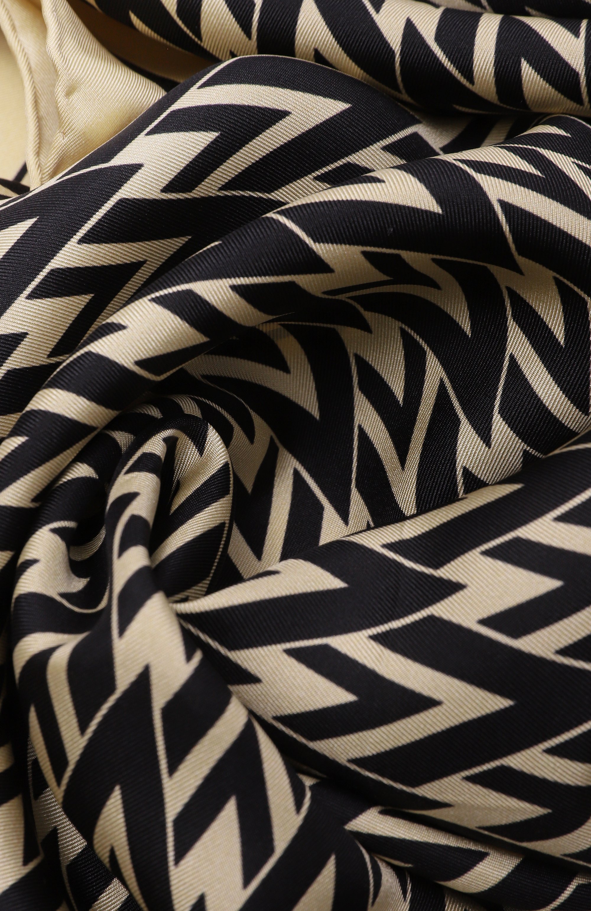 Шелковый платок VALENTINO, арт. 8W2EI114/SHT, фото 3