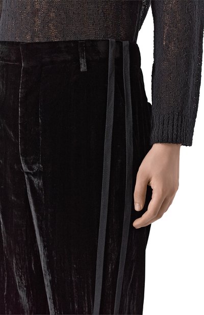 Бархатные брюки ANN DEMEULEMEESTER черного цвета по цене 136000 руб., арт. B0010304/FA710, фото 5 Бархатные брюки ANN DEMEULEMEESTER, арт. B0010304/FA710, фото 5