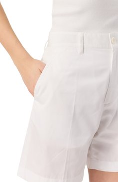 Женские хлопковые шорты DSQUARED2 белого цвета, арт. S75MU0485/S36275 | Фото 5 (Материал внешний: Хлопок; Длина Ж (юбки, платья, шорты): Мини; Стили: Кэжуэл; Кросс-КТ: Широкие)