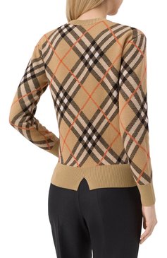 Женский шерстяной пуловер BURBERRY бежевого цвета, арт. 8093486 | Фото 4 (Рукава: Длинные; Материал внешний: Шерсть; Длина (для топов): Стандартные; Материал сплава: Проставлено; Драгоце�нные камни: Проставлено; Стили: Кэжуэл; Женское Кросс-КТ: Пуловер-одежда)
