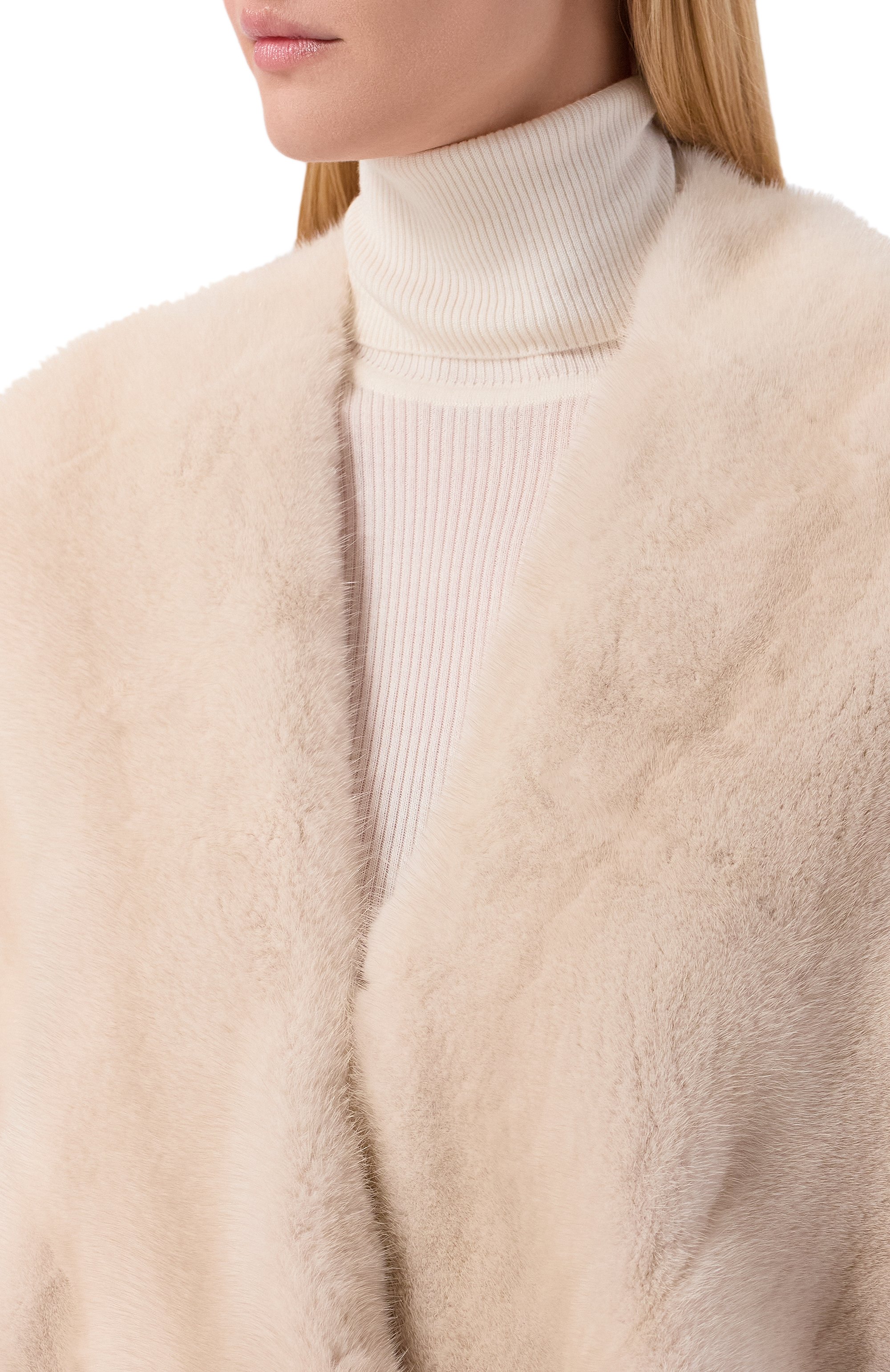 Пелерина из норки VICTORIA KUSENKOVA светло-бежевого цвета по цене 638000 руб., арт. 551200012027, фото 5 Пелерина из норки VICTORIA KUSENKOVA, арт. 551200012027, фото 5