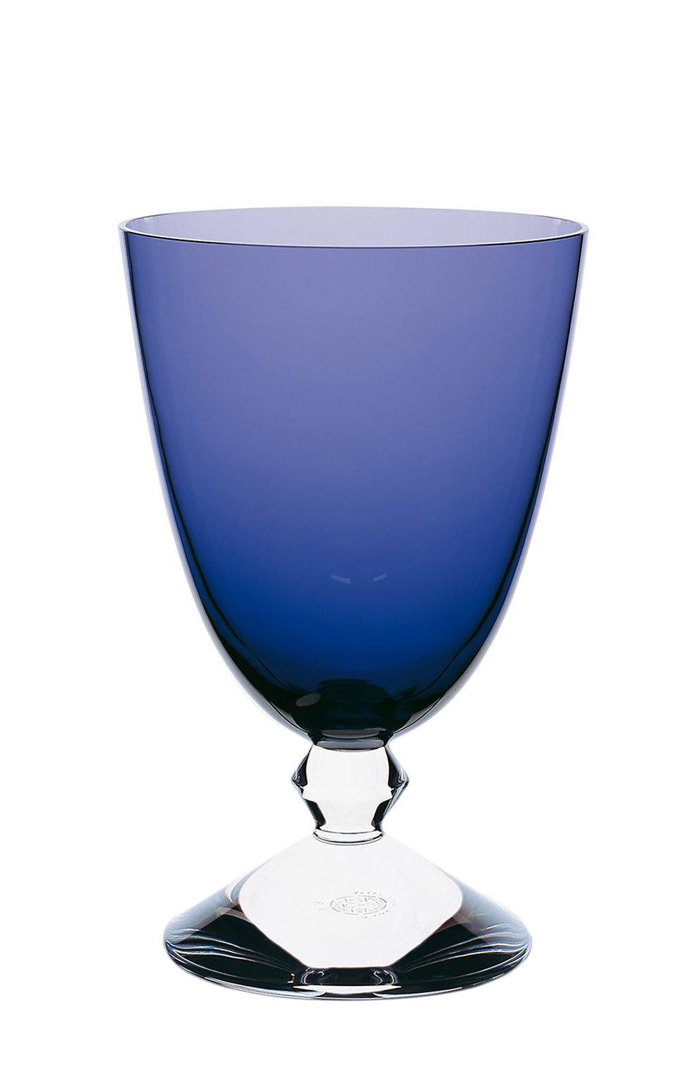 Фужер для вина vega BACCARAT фиолетового цвета по цене 36950 руб., арт. 2 103 327, фото 1 Фужер для вина vega BACCARAT, арт. 2 103 327, фото 1