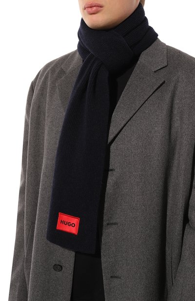 Шерстяной шарф HUGO темно-синего цвета по цене 12500 руб., арт. 50496020, фото 3 Шерстяной шарф HUGO, арт. 50496020, фото 3