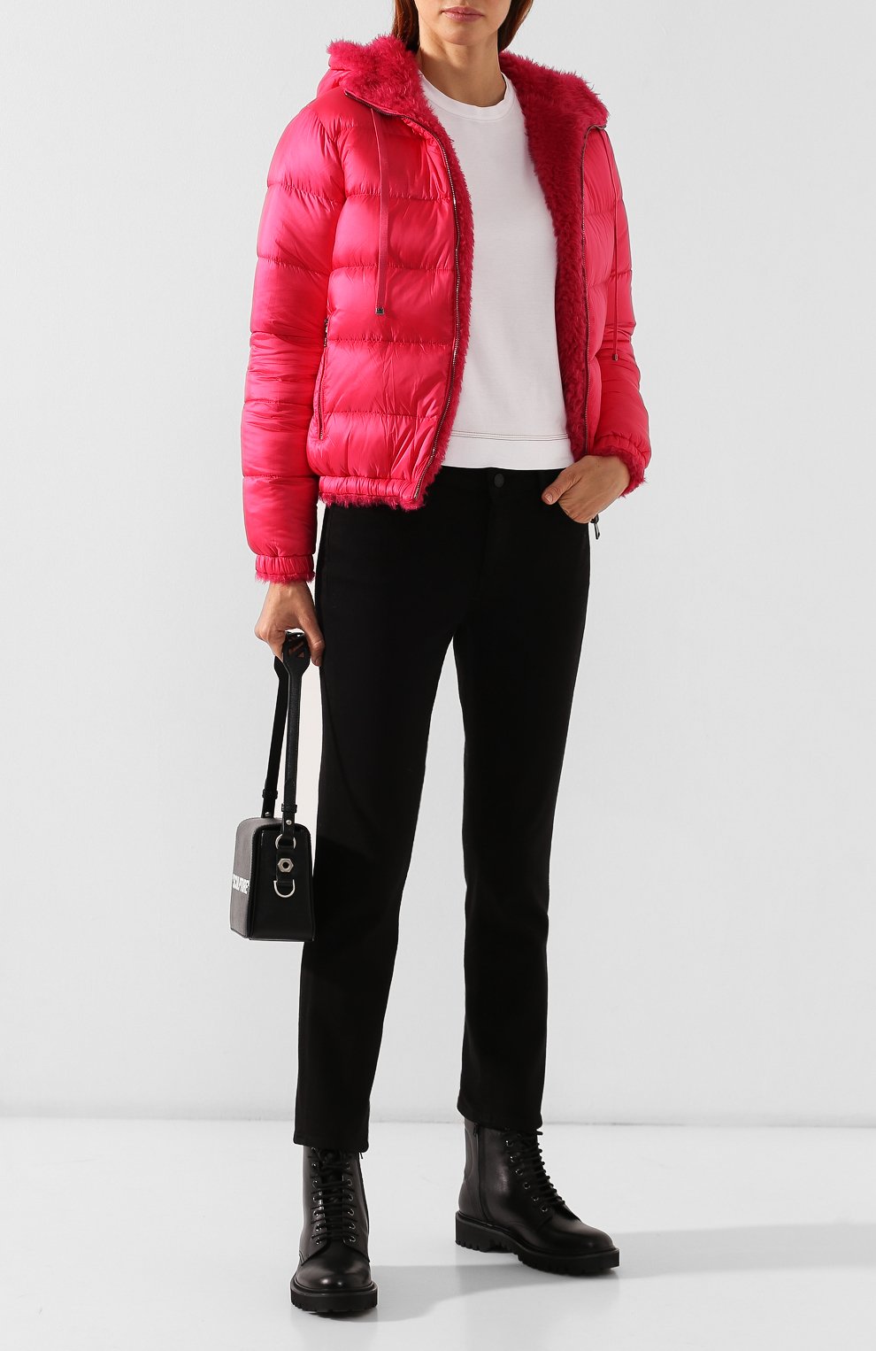 Куртка moncler kolima MONCLER розового цвета по цене 99500 руб., арт. E2-093-46402-10-C0207, фото 2 Куртка moncler kolima MONCLER, арт. E2-093-46402-10-C0207, фото 2