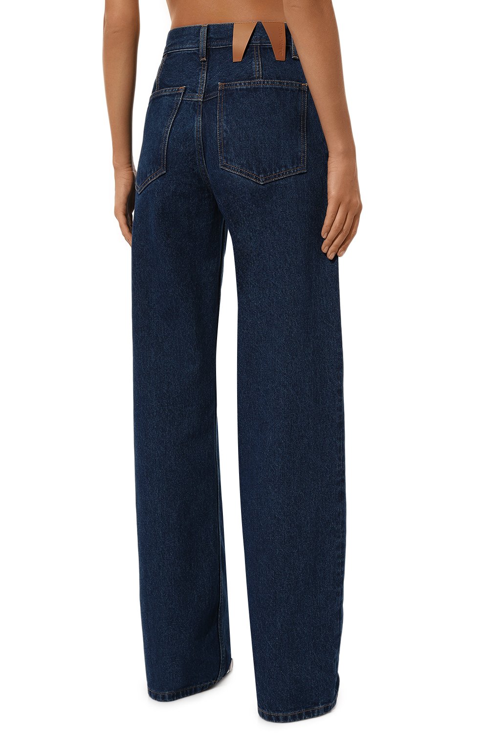 Джинсы DARKPARK синего цвета по цене 59900 руб., арт. WTR66 DBL01W072/LU-PLEAT EFFECT FITTED DENIM, фото 4 Джинсы DARKPARK, арт. WTR66 DBL01W072/LU-PLEAT EFFECT FITTED DENIM, фото 4