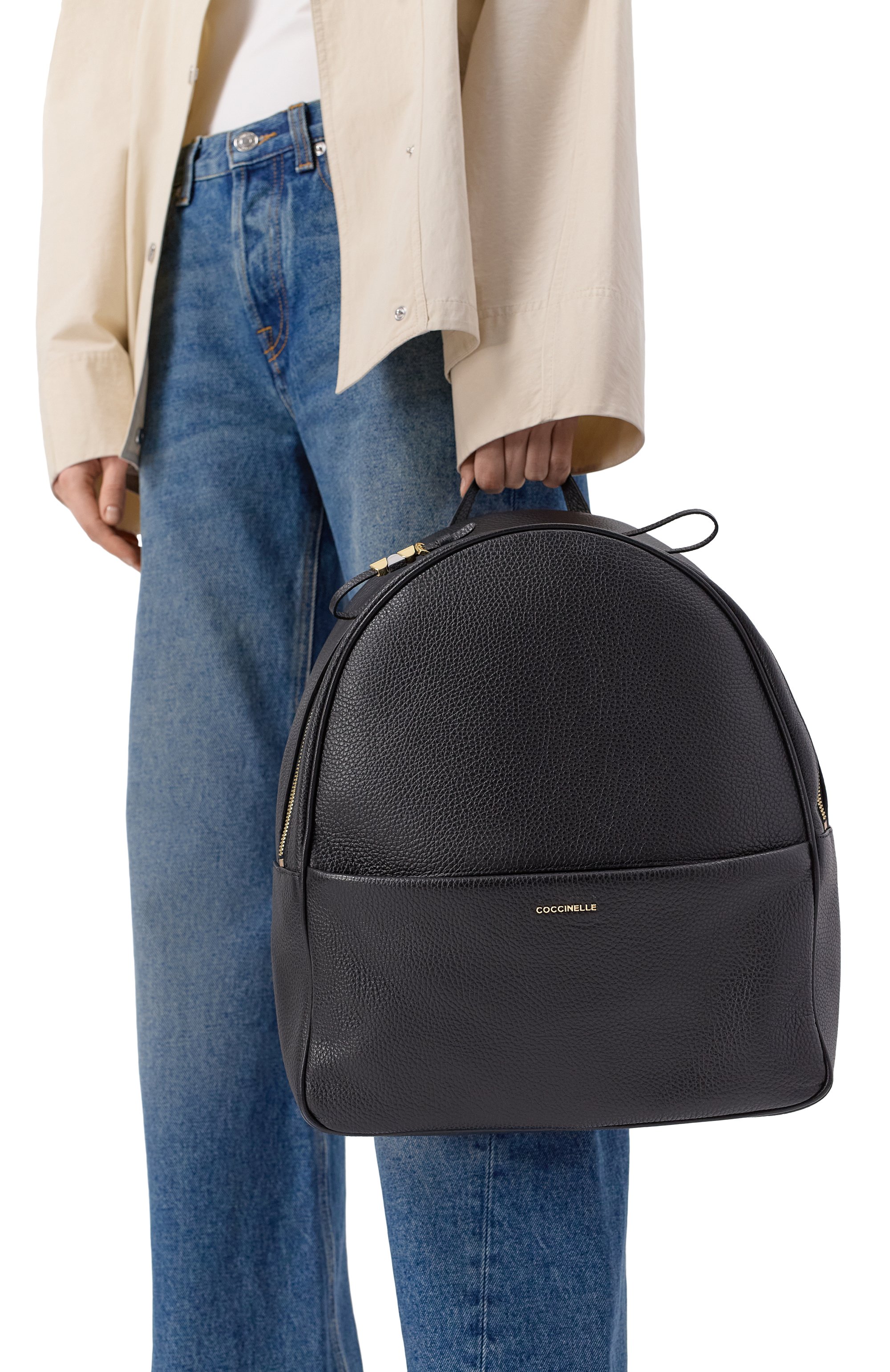 Рюкзак nory COCCINELLE черного цвета по цене 41475 руб., арт. E1 U45 14 01 01, фото 2 Рюкзак nory COCCINELLE, арт. E1 U45 14 01 01, фото 2