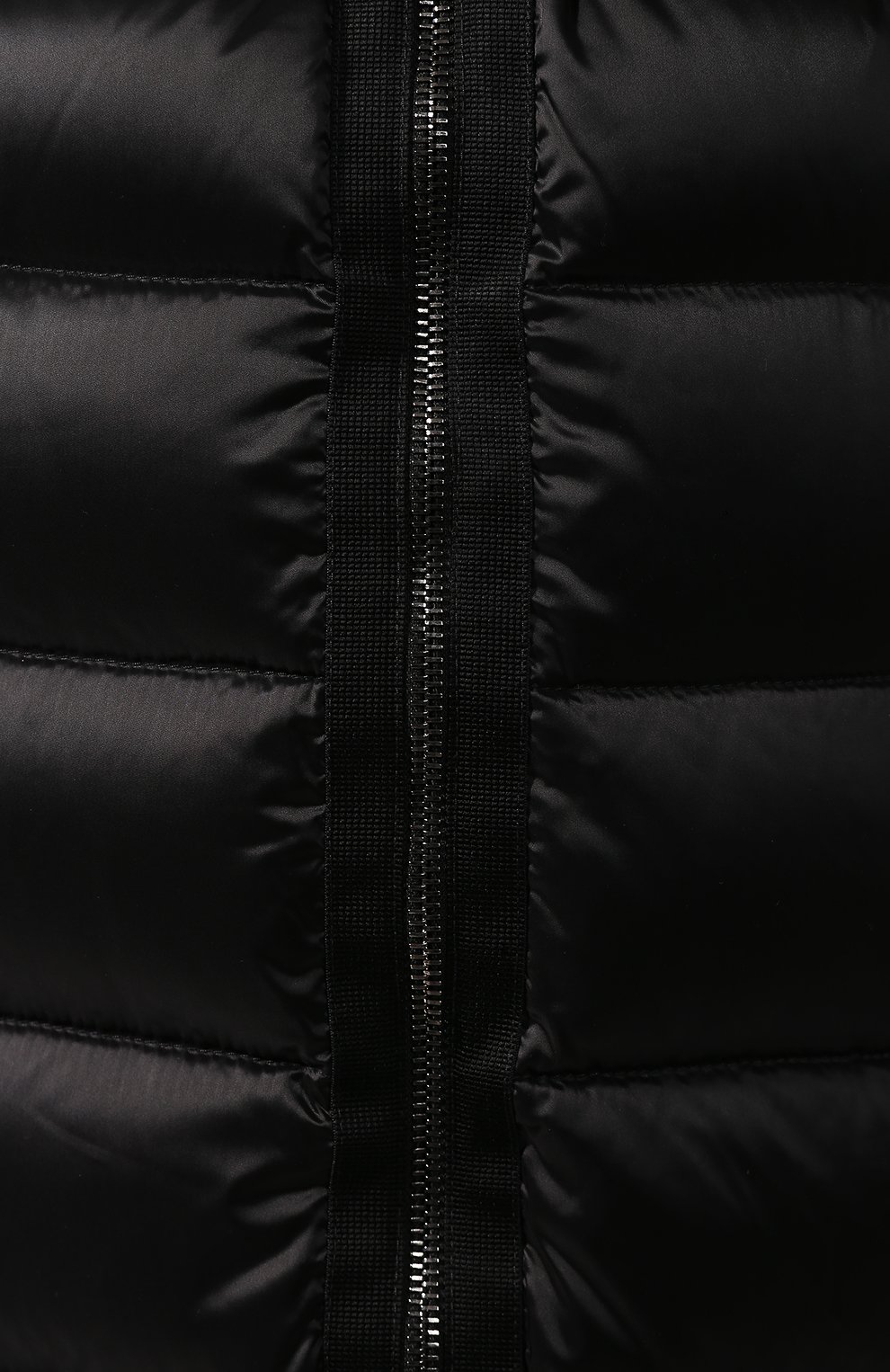 Стеганый пуховик tinuviel MONCLER черного цвета по цене 125500 руб., арт. B2-093-49330-20-57869, фото 5 Стеганый пуховик tinuviel MONCLER, арт. B2-093-49330-20-57869, фото 5