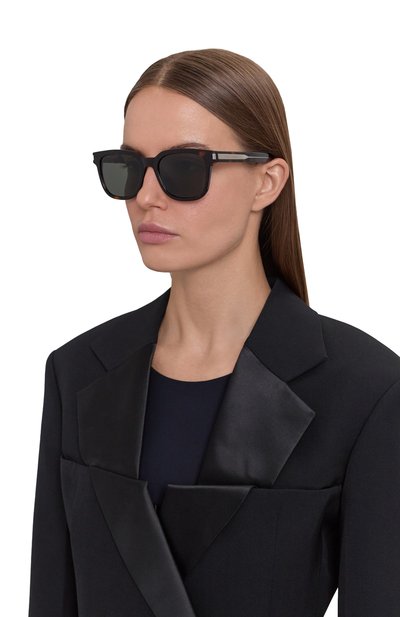 Солнцезащитные очки SAINT LAURENT коричневого цвета по цене 52800 руб., арт. SL 711/K 002, фото 3 Солнцезащитные очки SAINT LAURENT, арт. SL 711/K 002, фото 3