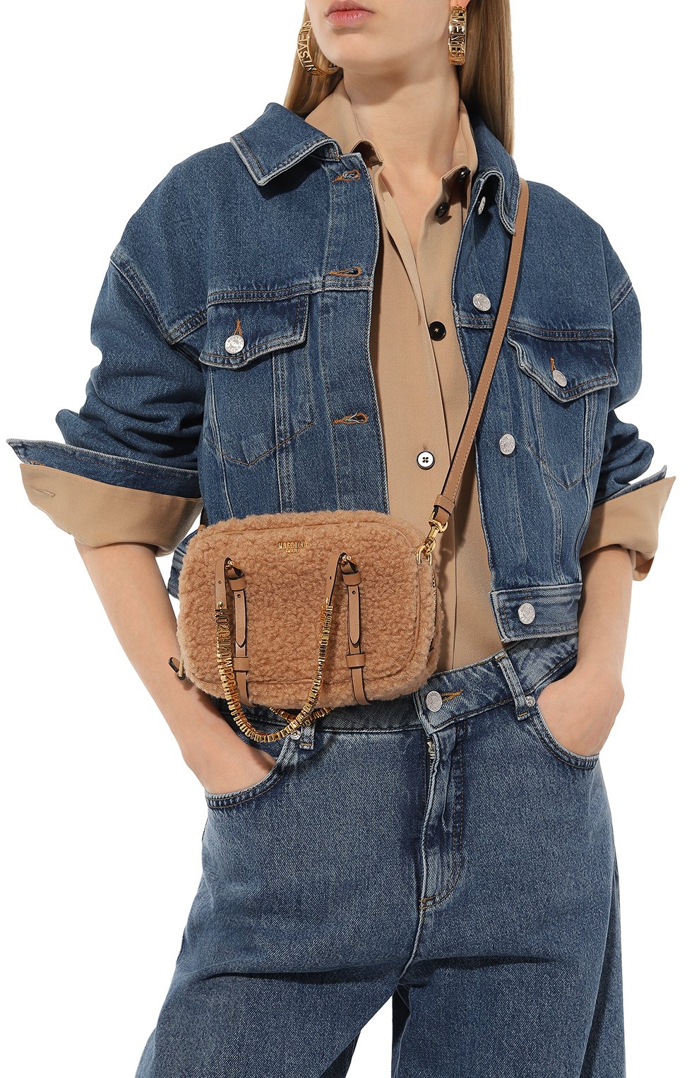 Сумка lettering mini MOSCHINO светло-коричневого цвета по цене 87550 руб., арт. A7370/8222, фото 2 Сумка lettering mini MOSCHINO, арт. A7370/8222, фото 2