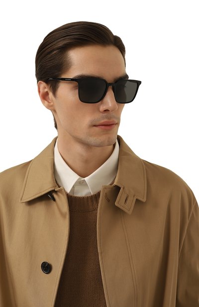 Солнцезащитные очки DOLCE & GABBANA черного цвета по цене 30900 руб., арт. 4424-501/87, фото 2 Солнцезащитные очки DOLCE & GABBANA, арт. 4424-501/87, фото 2