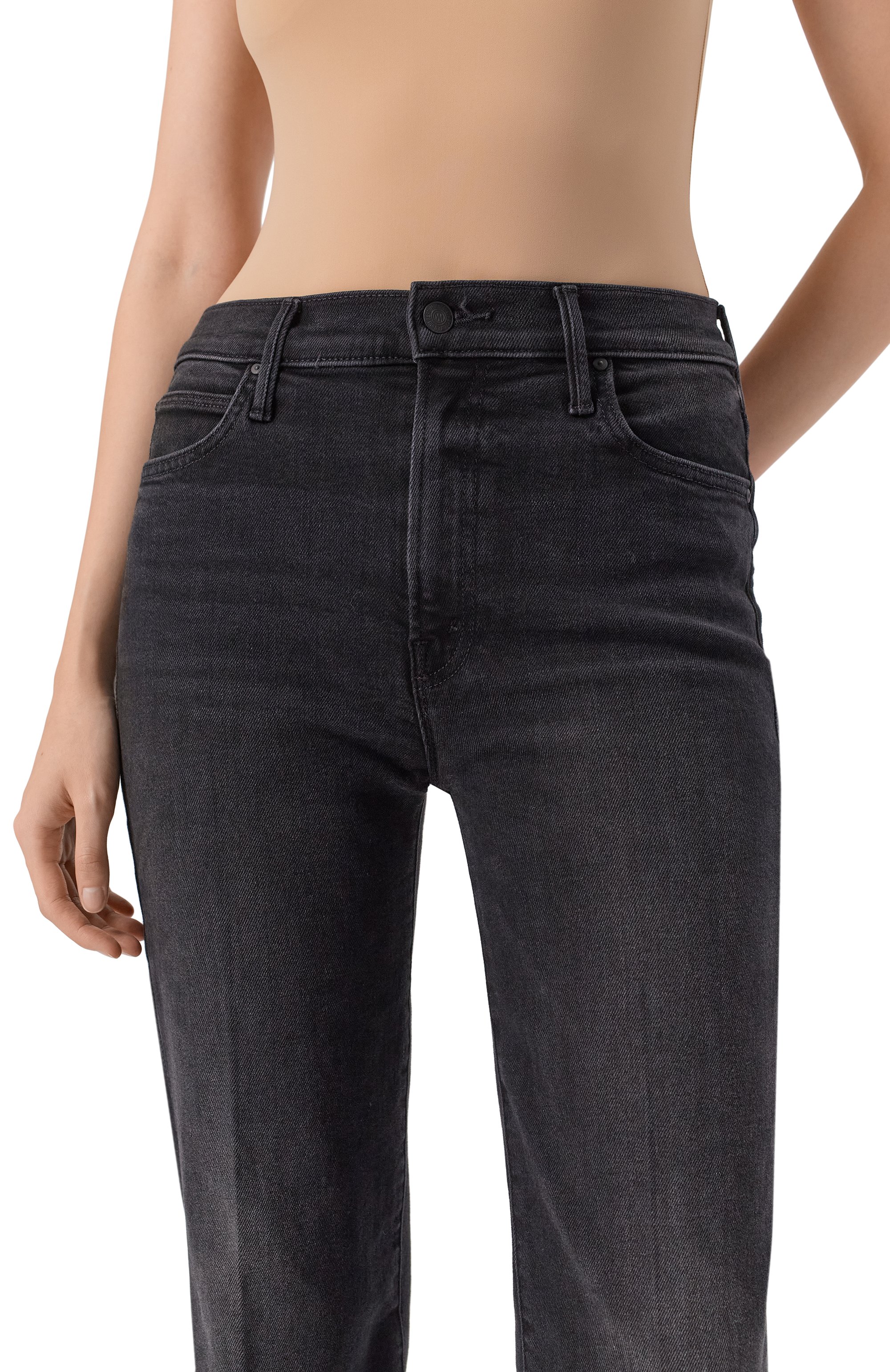 Джинсы the kick it MOTHER черного цвета по цене 44600 руб., арт. 10005-1611, фото 5 Джинсы the kick it MOTHER, арт. 10005-1611, фото 5