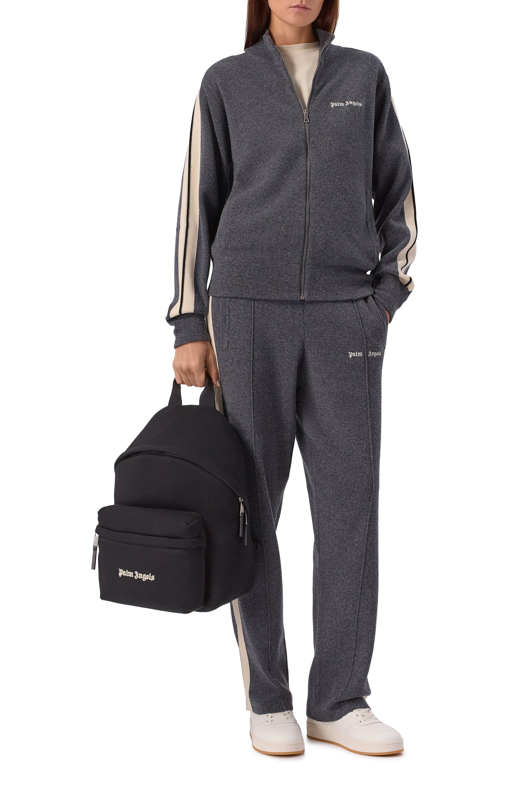 Рюкзак classic PALM ANGELS черного цвета по цене 96550 руб., арт. PMNB024F25FLE001, фото 7 Рюкзак classic PALM ANGELS, арт. PMNB024F25FLE001, фото 7