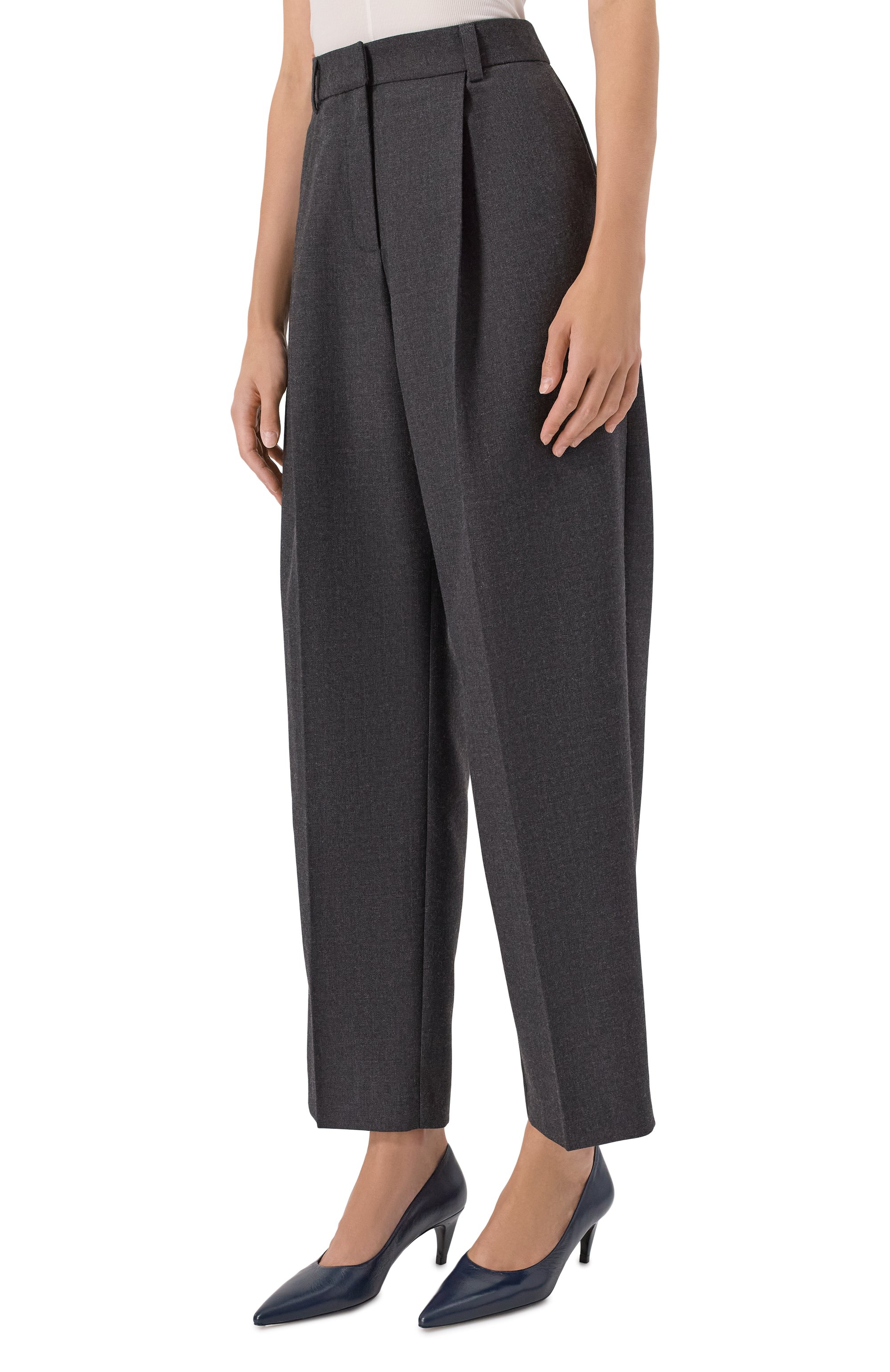 Шерстяные брюки LESYANEBO серого цвета по цене 42000 руб., арт. LN07H-1126_TES, фото 3 Шерстяные брюки LESYANEBO, арт. LN07H-1126_TES, фото 3