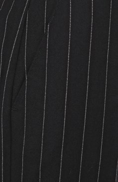 Женские шерстяные брюки DOLCE & GABBANA черного цвета, арт. FTDBVT/FR22M | Фото 6 (Материал внешний: Шерсть; Кросс-КТ: костюм; Женское Кросс-КТ: Брюки-одежда; Силуэт Ж (брюки и джинсы): Широкие; Случай: Формальный; Стили: Классический; Длина (брюки, джинсы): Стандартные; Размерность: Идёт в размер; Автоматизация ТО: Проставлено; Автоматизация состава: Проставлено)