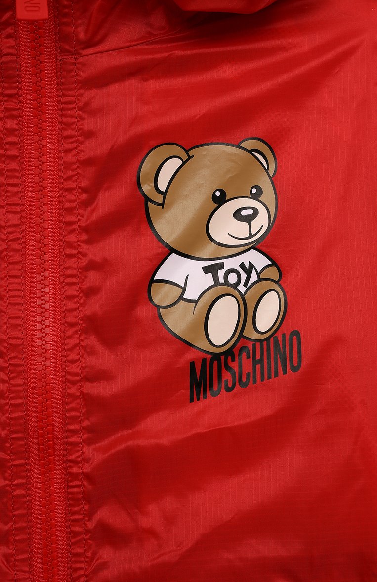 Детская ветровка MOSCHINO красного цвета, арт. HUS03V/L3A71/5 | Фото 3 (Рукава: Длинные; Материал внешний: Синтетический материал; Материал подклада: Синтетический материал; Кросс-КТ: Ветровки)