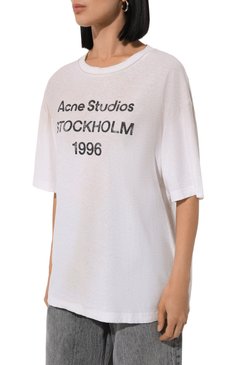 Женская хлопковая футболка ACNE STUDIOS белого цвета, арт. FN-UX-TSHI000013 | Фото 3 (Драгоценные камни: Проставлено; Длина (для топов): Стандартные; Материал сплава: Проставлено; Материал внешний: Хлопок; Рукава: 3/4; Стили: Кэжуэл; Принт: С принтом; Женское Кросс-КТ: Футболка-одежда)