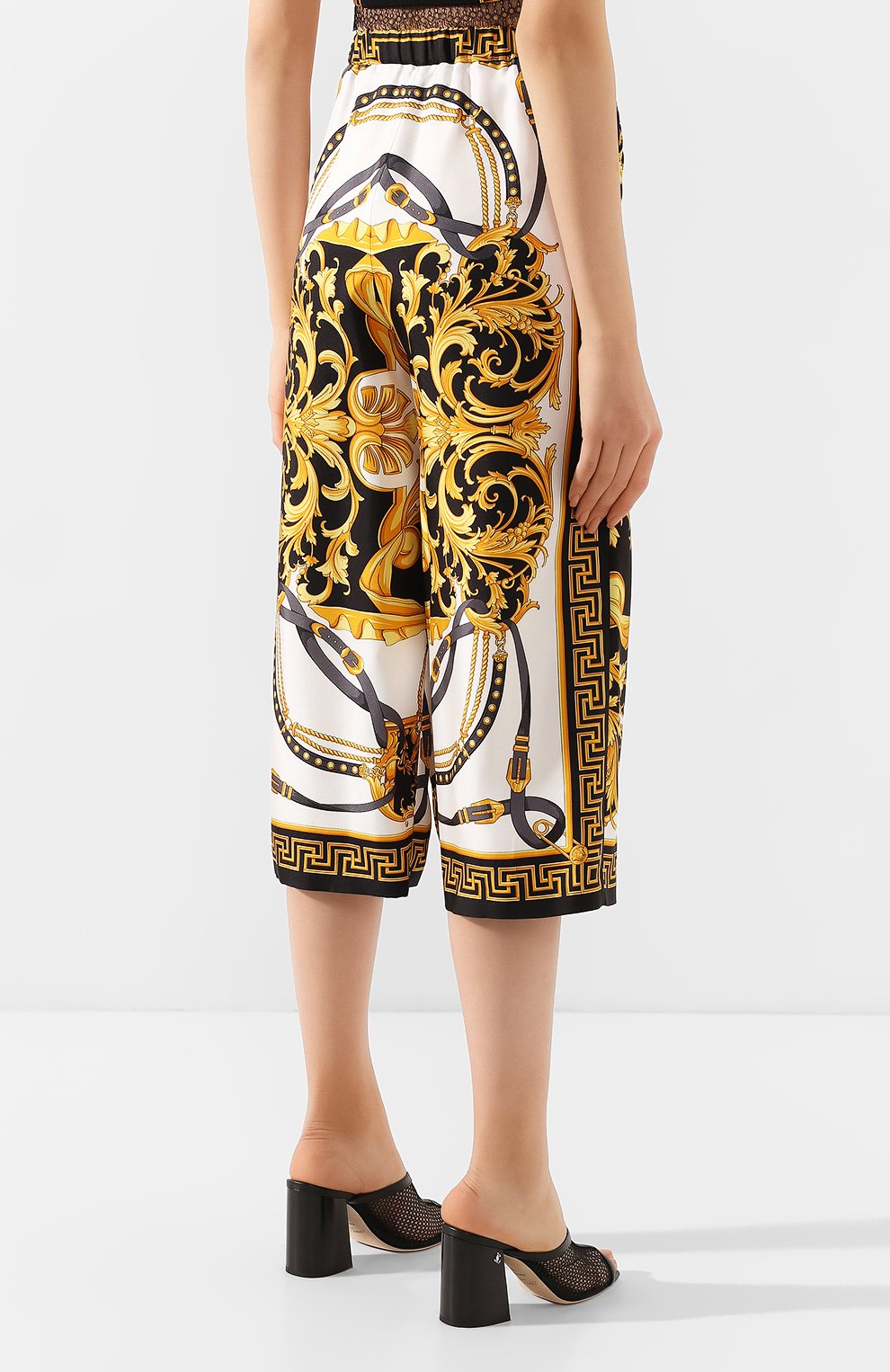 Шелковые кюлоты VERSACE разноцветного цвета по цене 119500 руб., арт. A85781/A233248, фото 4 Шелковые кюлоты VERSACE, арт. A85781/A233248, фото 4