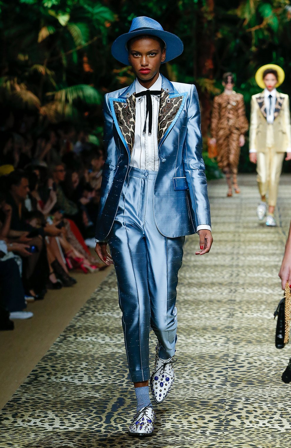 Шелковые брюки DOLCE & GABBANA, арт. FTBVMT/FU1L5, фото 6