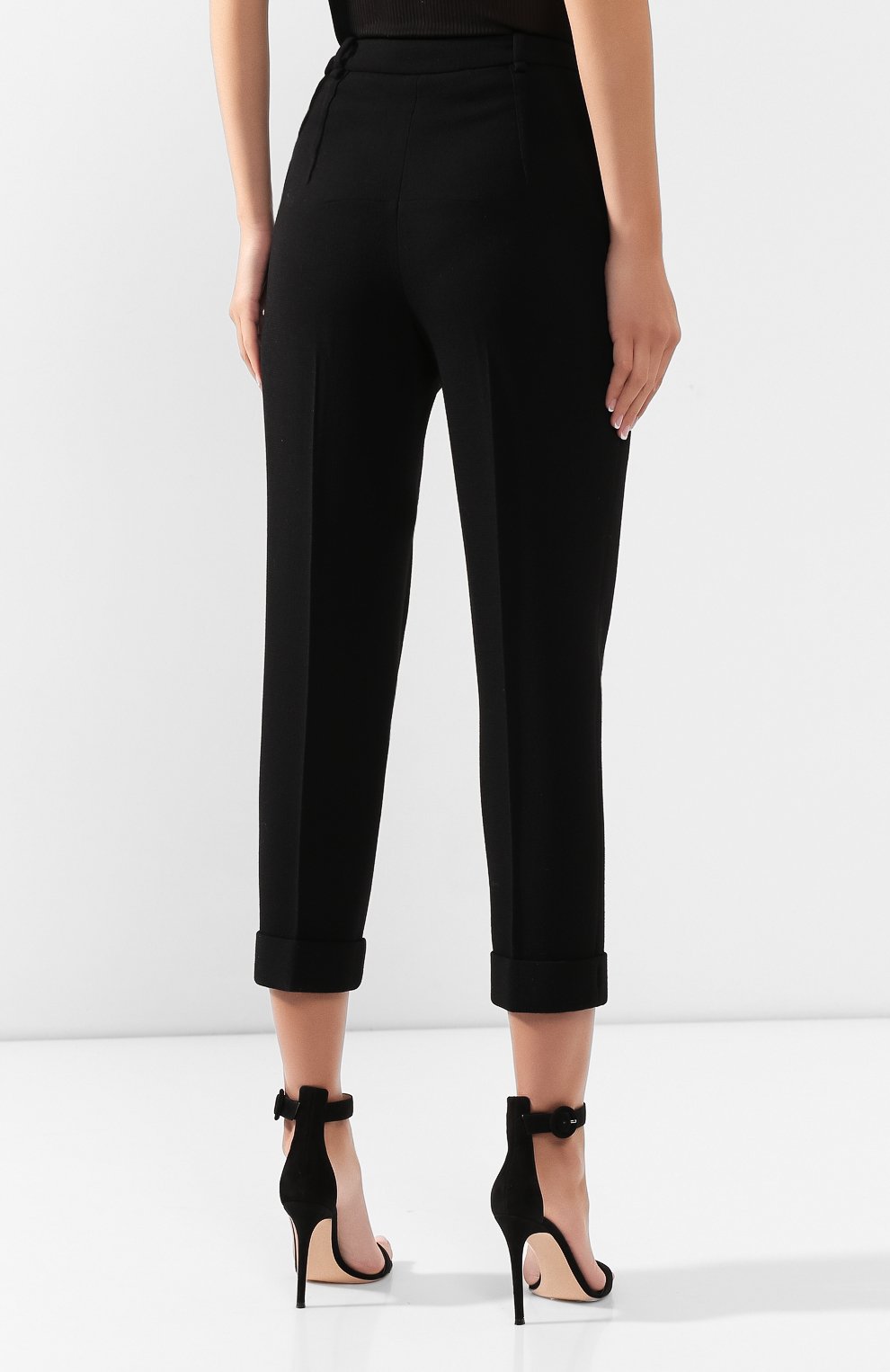 Шерстяные брюки ROLAND MOURET черного цвета по цене 79200 руб., арт. PS20/S0103/F4044, фото 4 Шерстяные брюки ROLAND MOURET, арт. PS20/S0103/F4044, фото 4