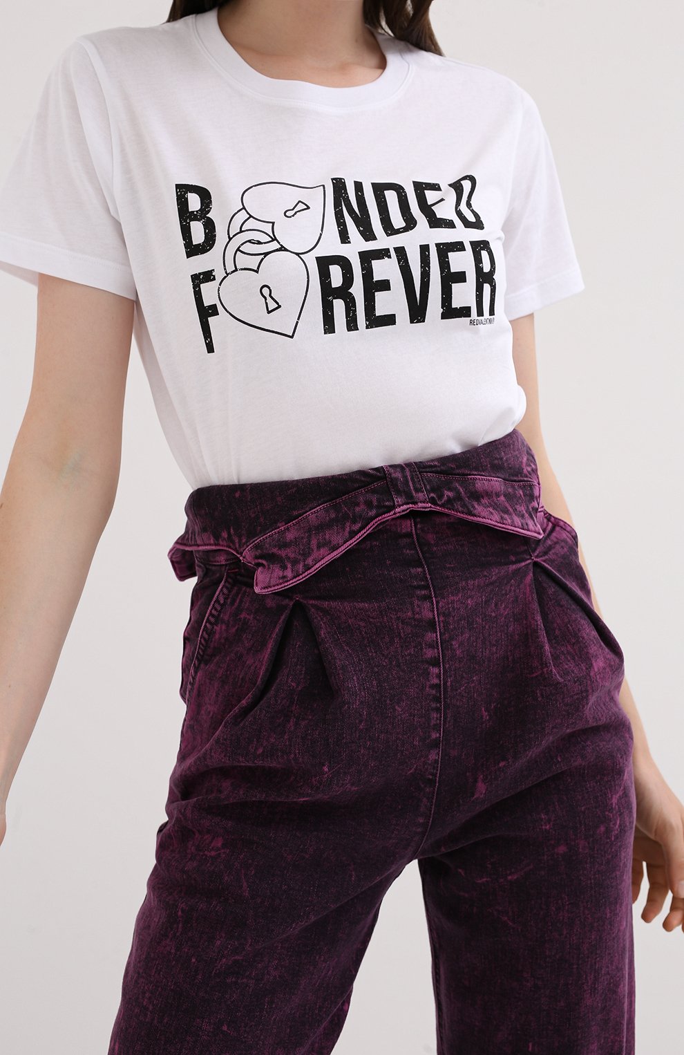 Хлопковая футболка REDVALENTINO белого цвета по цене 13300 руб., арт. UR3MG06V/59U, фото 3 Хлопковая футболка REDVALENTINO, арт. UR3MG06V/59U, фото 3