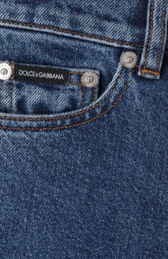 Детские джинсы DOLCE & GABBANA синего цвета, арт. L42F75/LDC25/8-14 | Фото 3 (Нос: Не проставлено; Материал сплава: Проставлено; Детали: Потертости; Материал внешний: Хлопок; Ростовка одежда: 8 лет | 128 см, 10 - 11 лет | 140 - 146см, 13 - 15 лет | 158 см, 16 лет | 164 см)