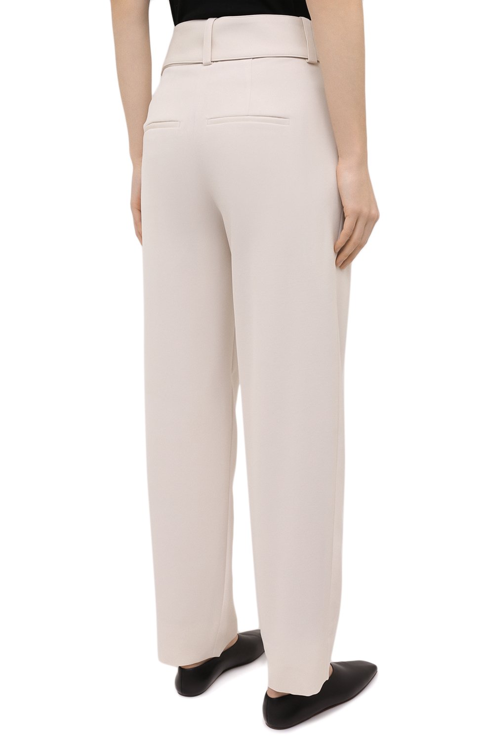 Брюки VINCE светло-бежевого цвета по цене 44200 руб., арт. V700421927, фото 4 Брюки VINCE, арт. V700421927, фото 4