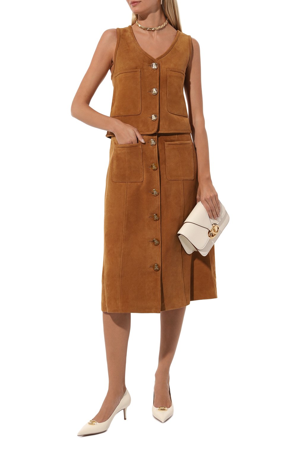 Замшевый жилет AKHMADULLINA светло-коричневого цвета по цене 159900 руб., арт. 1225.2JI934/LE111, фото 2 Замшевый жилет AKHMADULLINA, арт. 1225.2JI934/LE111, фото 2