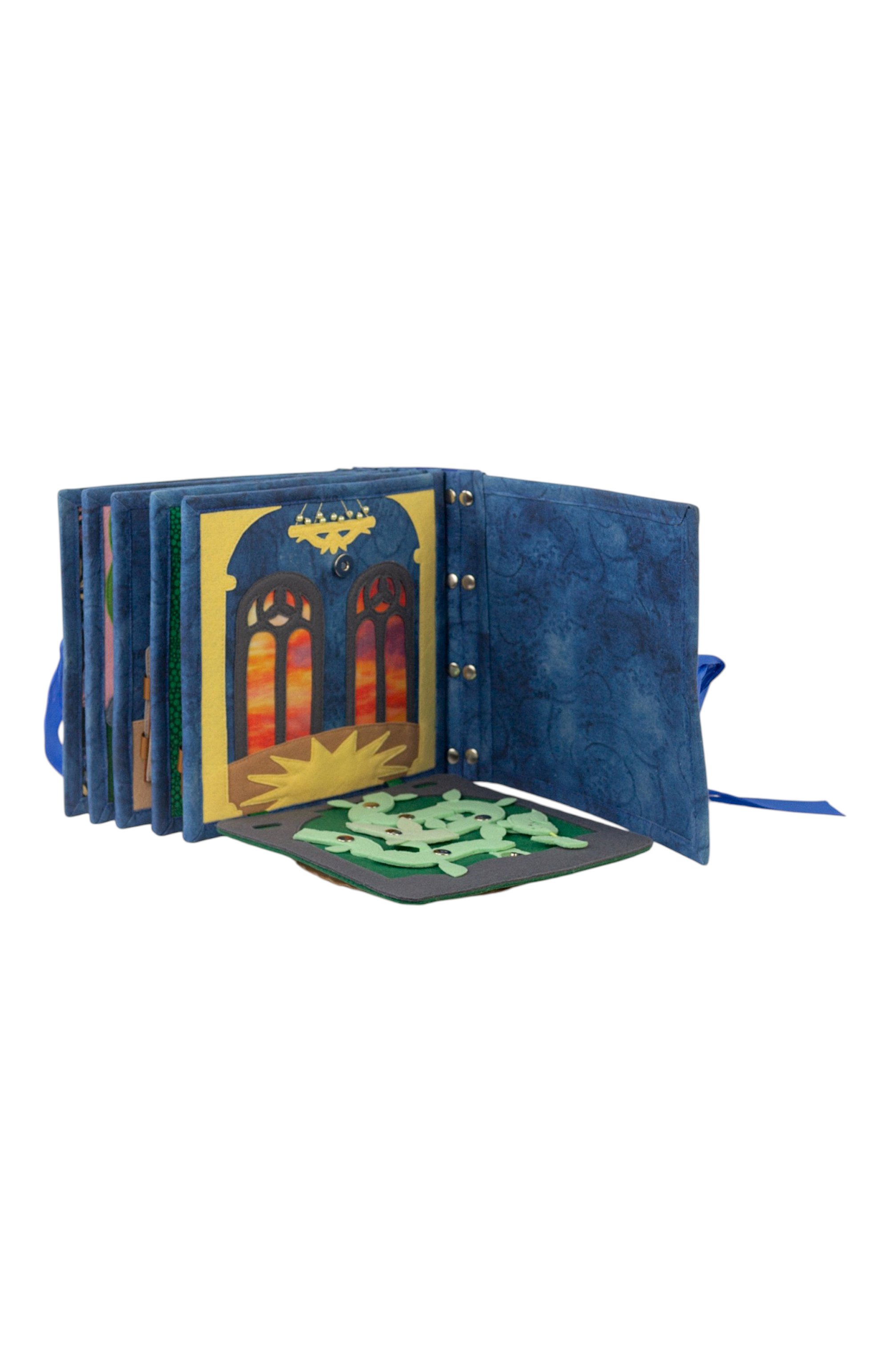 Игрушка детская книга таинственный замок CAROLON, арт. КН-23-075, фото 6