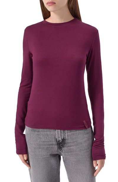 Лонгслив из вискозы HINNOMINATE фиолетового цвета по цене 7995 руб., арт. HMABW02030, фото 3 Лонгслив из вискозы HINNOMINATE, арт. HMABW02030, фото 3