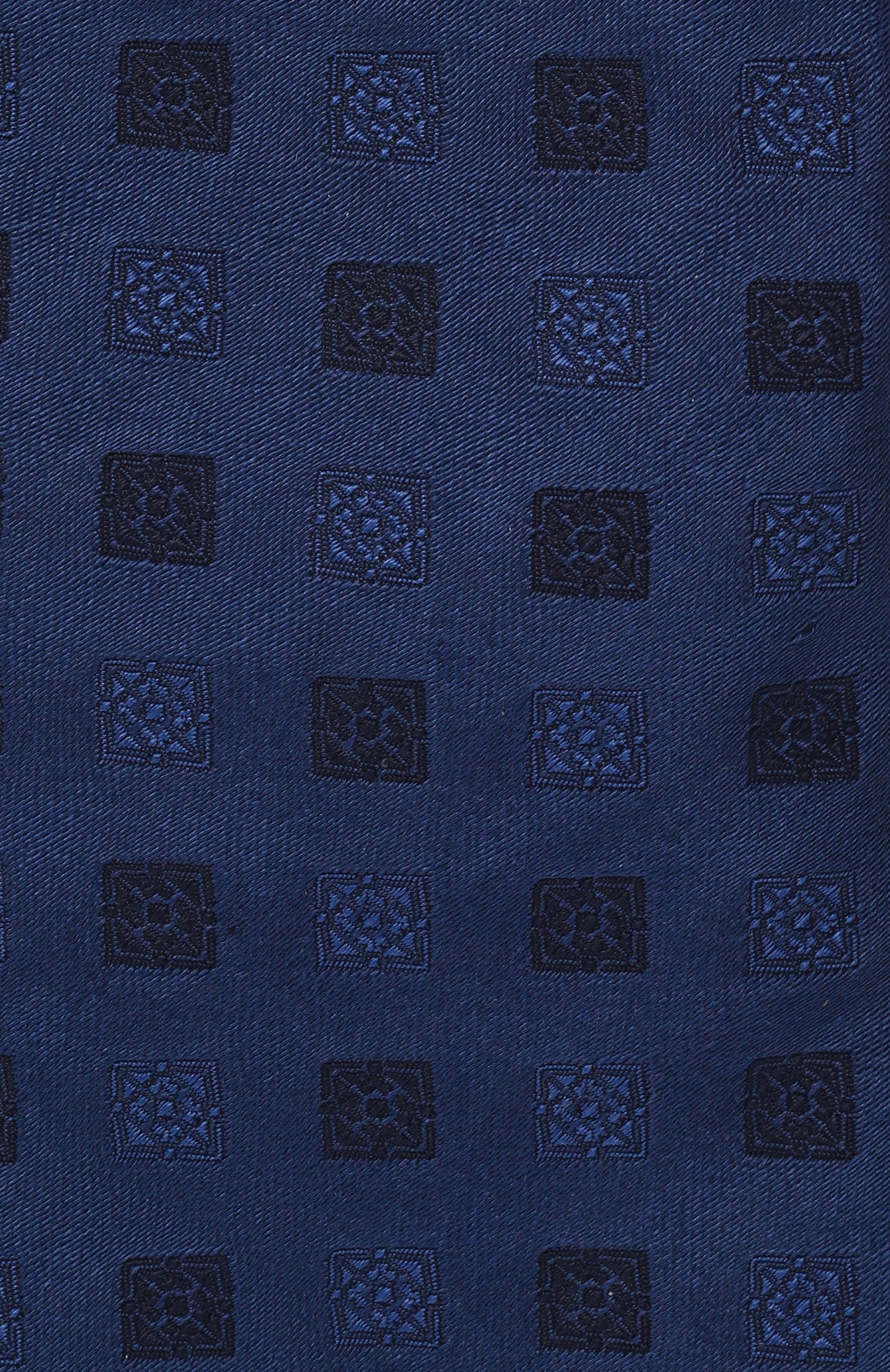 Шелковый галстук BRUNELLO CUCINELLI темно-синего цвета по цене 38000 руб., арт. MX8600018, фото 4 Шелковый галстук BRUNELLO CUCINELLI, арт. MX8600018, фото 4