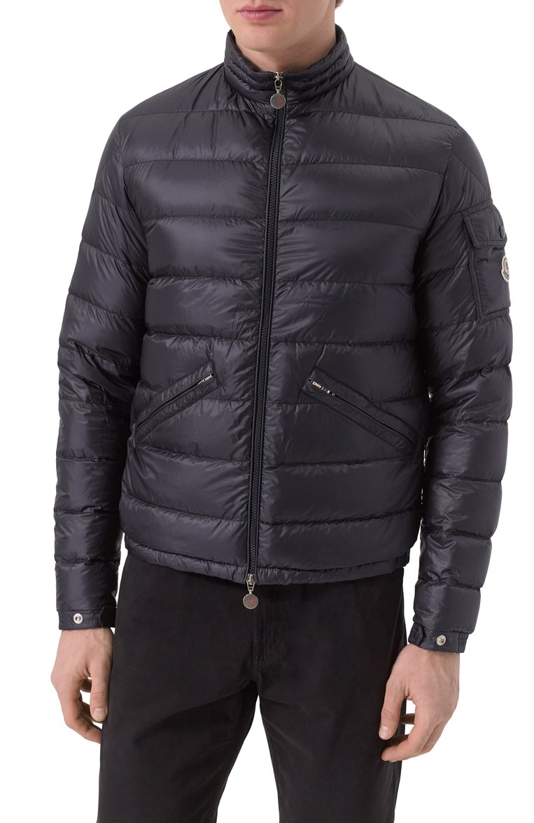 Мужская пуховая куртка agay MONCLER темно-синего цвета, арт. 1A00070/53279 | Фото 3 (Материал подклада: Синтетический материал; Длина (верхняя одежда): Короткие; Рукава: Длинные; Материал утеплителя: Пух и перо; Материал внешний: Синтетический материал; Кросс-КТ: Утепленные; Стили: Кэжуэл; Автоматизация состава: Проставлено; Автоматизация ТО: Проставлено)