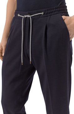 Мужские брюки из шерсти и хлопка CORNELIANI темно-синего цвета, арт. 254L19-2518800 | Фото 5 (Длина (брюки, джинсы): Стандартные; Материал внешний: Хлопок, Шерсть; Случай: Повседневный; Стили: Кэжуэл; Автоматизация состава: Проставлено; Автоматизация ТО: Проставлено)