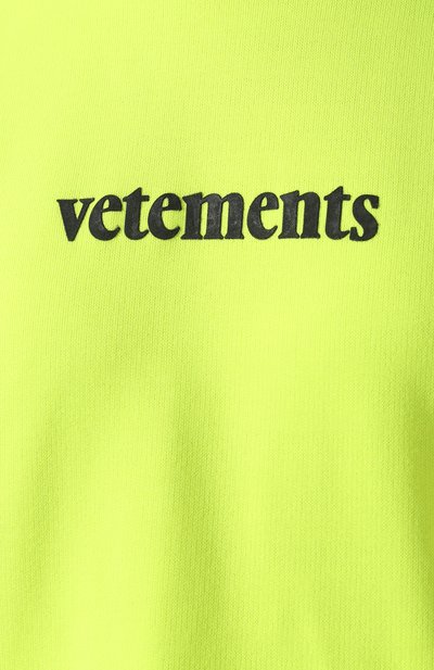 Худи VETEMENTS желтого цвета по цене 49350 руб., арт. SS20TR311 1620/W/FLU0 YELL0W, фото 5 Худи VETEMENTS, арт. SS20TR311 1620/W/FLU0 YELL0W, фото 5