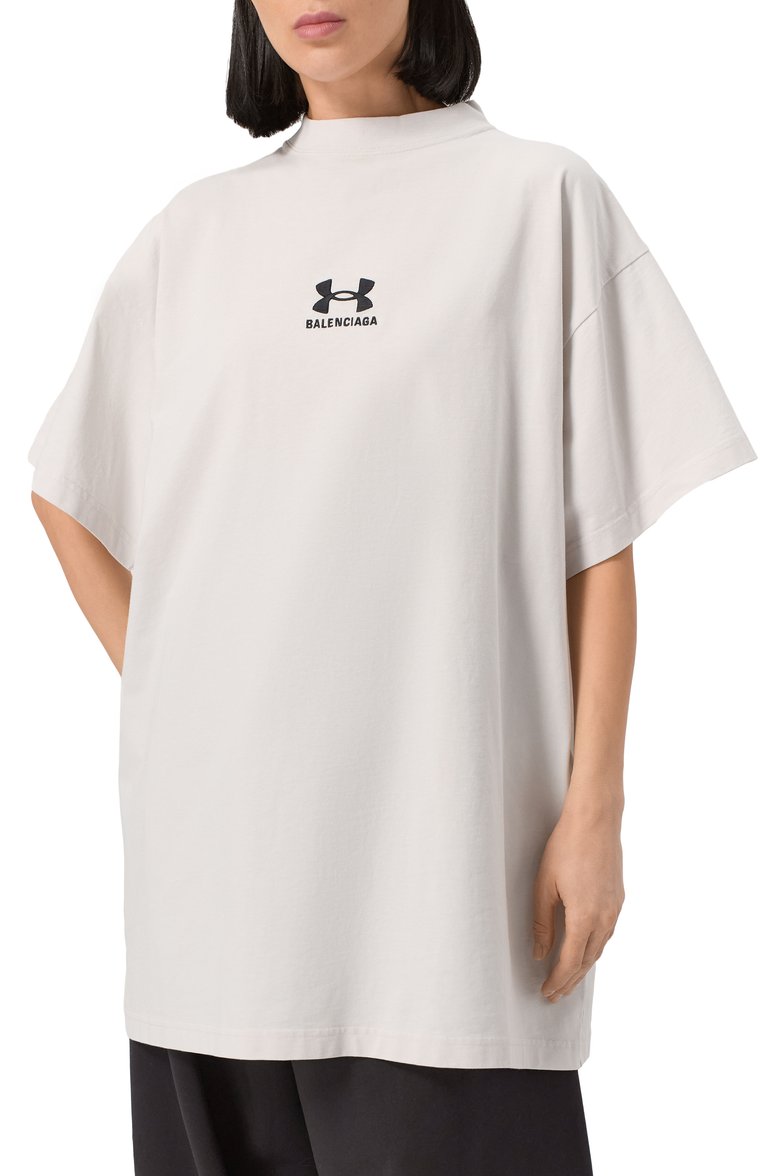 Мужского хлопковая футболка balenciaga х under armour BALENCIAGA кремового цвета, арт. 787349/TRVB7 | Фото 7 (Региональные ограничения белый список (Axapta Mercury): Не проставлено; Нос: Не проставлено; Материал внешний: Хлопок; Принт: Без принта; Стили: Гранж; Мужское Кросс-КТ: Футболка-одежда)