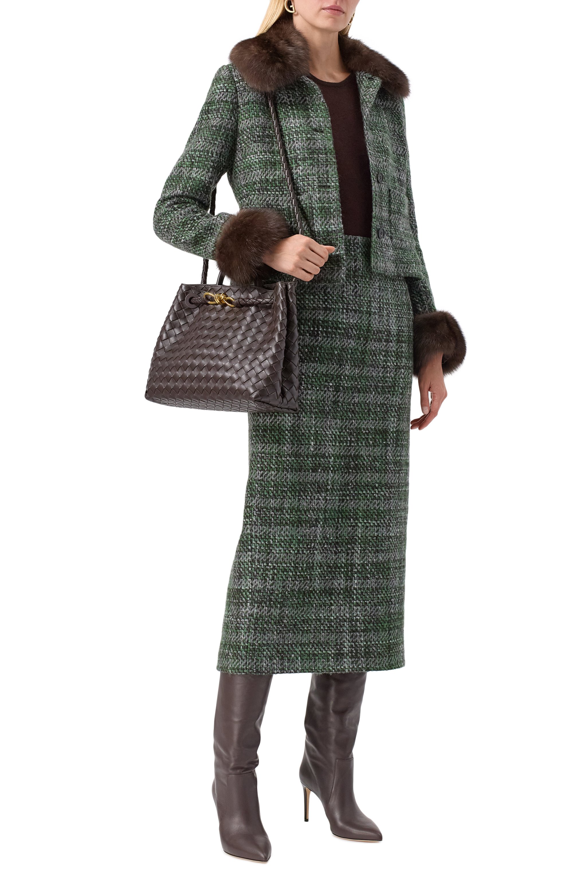 Жакет из кашемира и шелка с отделкой из соболя MVST зеленого цвета по цене 1340000 руб., арт. M25.1PW.J005/13441, фото 2 Жакет из кашемира и шелка с отделкой из соболя MVST, арт. M25.1PW.J005/13441, фото 2