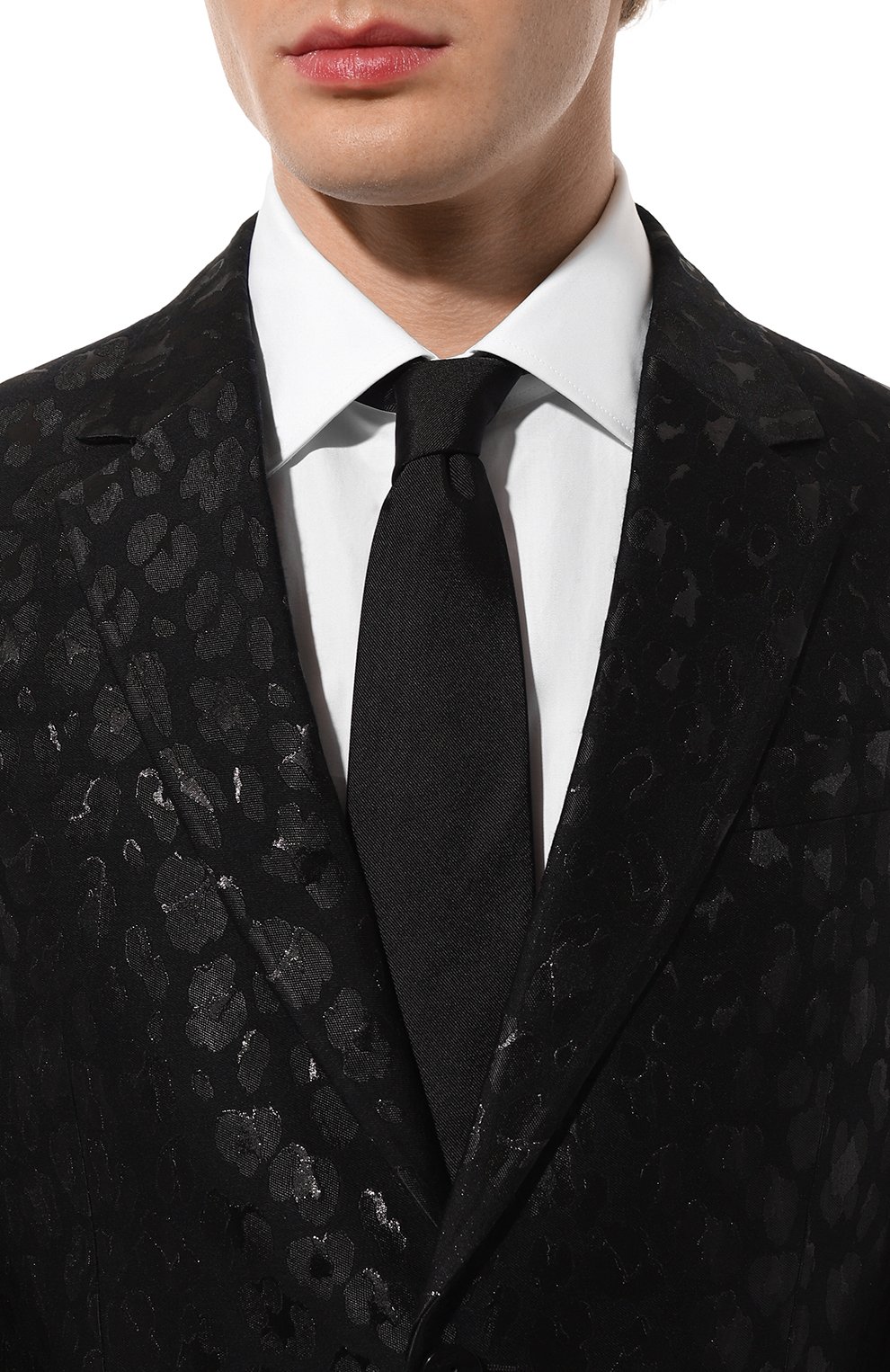 Шелковый галстук CORNELIANI черного цвета по цене 20750 руб., арт. 94U302-9420300, фото 2 Шелковый галстук CORNELIANI, арт. 94U302-9420300, фото 2