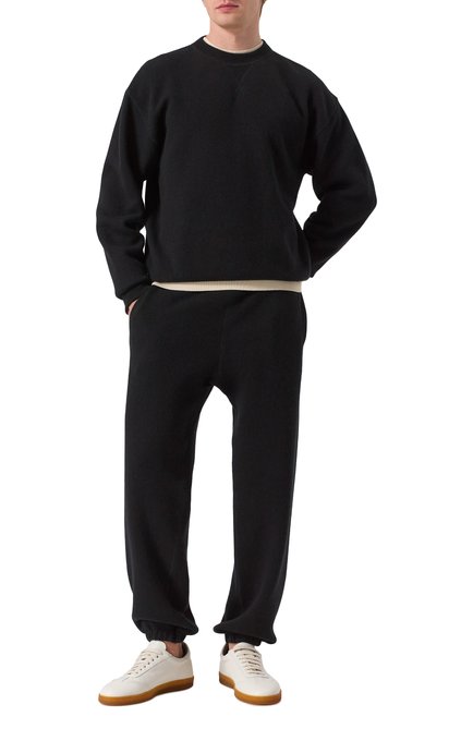 Мужской кашемировый джемпер JIL SANDER черного цвета, арт. J47GP0193-J13276 | Фото 2 (Драгоценные камни: Проставлено; Рукава: Длинные; Длина (для топов): Стандартные; Материал сплава: Проставлено; Материал внешн�ий: Кашемир, Шерсть)