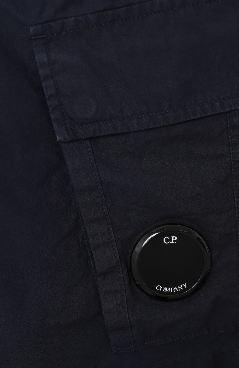 Детские хлопковые шорты-карго C.P. COMPANY темно-синего цвета, арт. CMQ008/LLC00/10-14 | Фото 3 (Нос: Не проставлено; Случай: Повседневный; Материал внешний: Хлопок; Ростовка одежда: 10 - 11 лет | 140 - 146см, 16 лет | 164 см, 13 - 15 лет | 158 см)