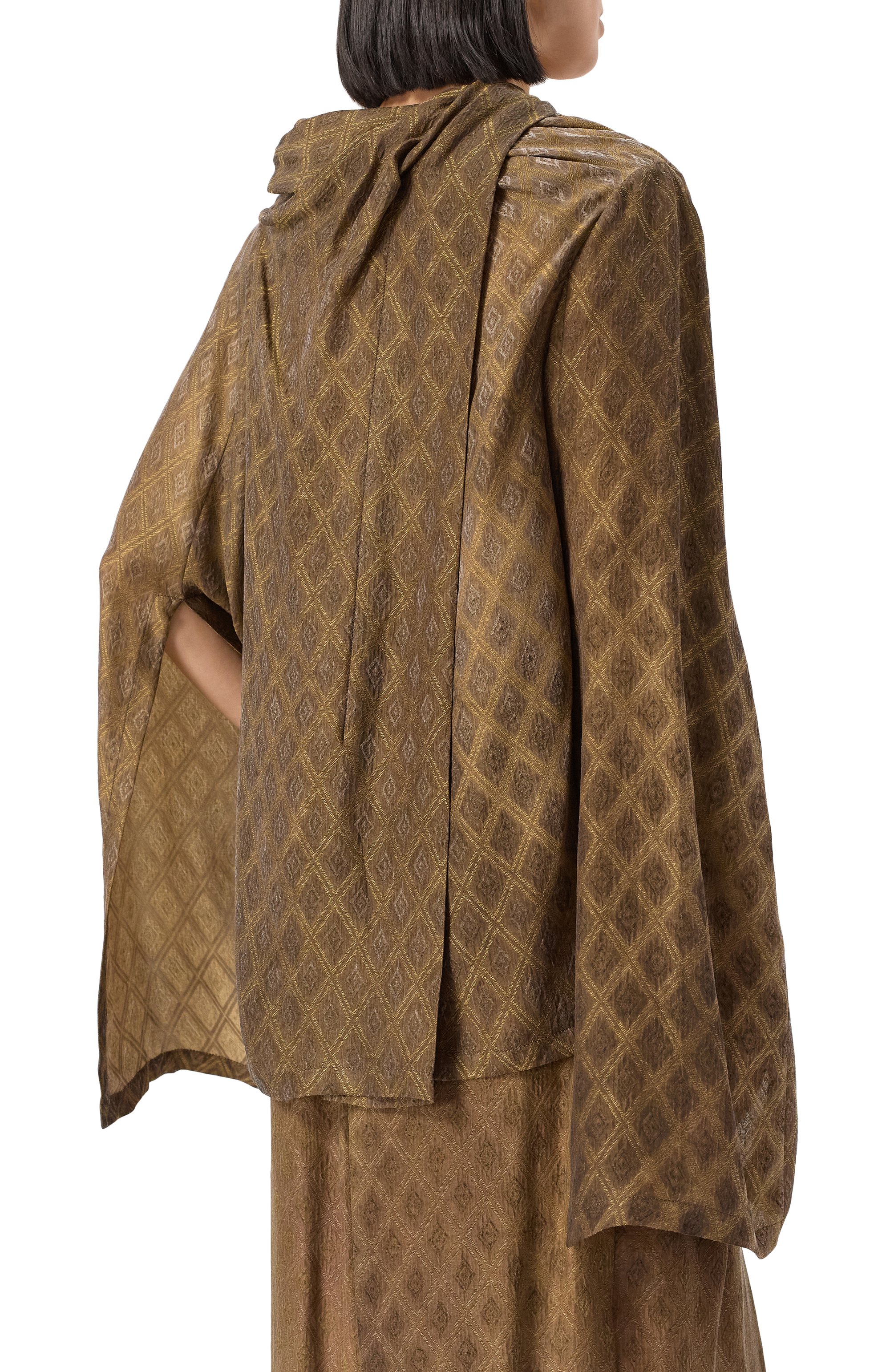 Блузка UMA WANG коричневого цвета по цене 132500 руб., арт. UW1043, фото 4 Блузка UMA WANG, арт. UW1043, фото 4