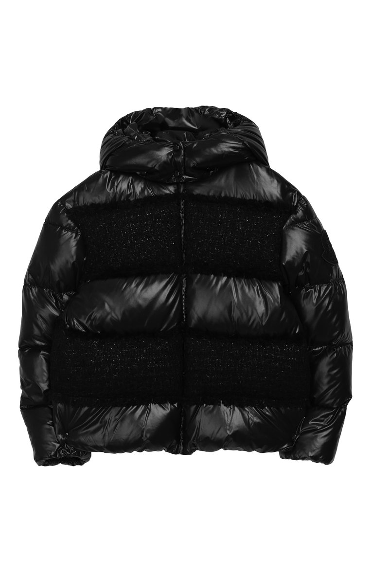 Детская пуховая куртка с капюшоном elbe MONCLER ENFANT черного цвета, арт. E2-954-46341-85-C0243/8-10A | Фото 1 (Материал подклада: Синтетический материал; Рукава: Длинные; Материал внешний: Синтетический материал; Статус проверки: Проверена категория, Проверено; Материал утеплителя: Пух и перо; Девочки Кросс-КТ: Пуховик-верхняя одежда; Кросс-КТ: Зима; Материал сплава: Проверено, Проставлено; Драгоценные камни: Проставлено; Ростовка одежда: 10 - 11 лет | 140 - 146см)