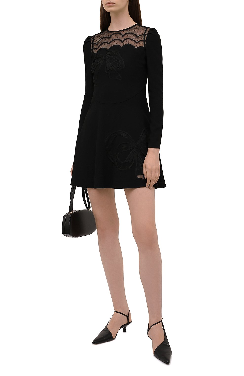 Платье REDVALENTINO черного цвета по цене 85150 руб., арт. WR0VA20G/66H, фото 2 Платье REDVALENTINO, арт. WR0VA20G/66H, фото 2